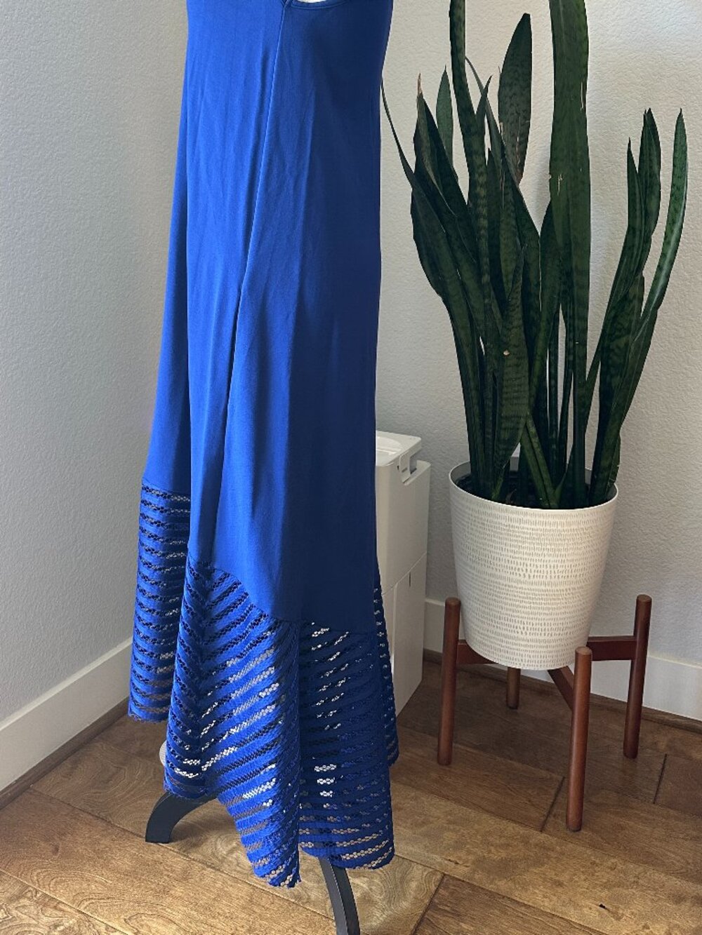 NWOT SABRINAGOH Sue Flair Dress Electric Blue Lace Maxi M - Picture 2 of 5